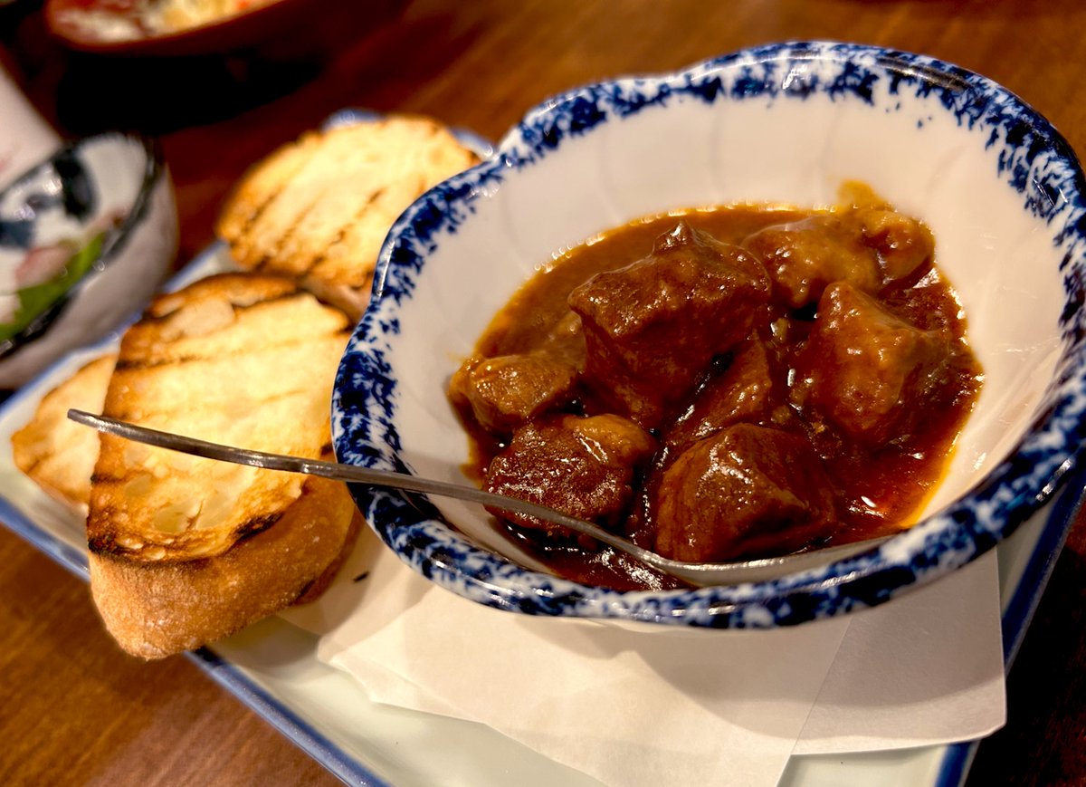 シキ君と昼飲みや 