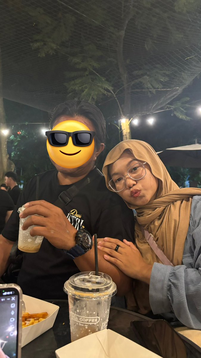 Karena hari ini hari kasih sayang dan papa ku ulang tahun, aku mau bagi-bagi rezeki 100k buat 2 orang😬❤️

Syaratnya cuman minta doa yang terbaik buat papa aku, nanti winner aku pick jam 21.00 WITA 

Jangan lupa like dan rt ya 💗