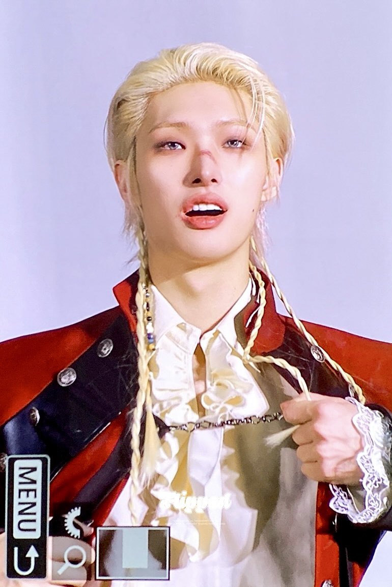 flipped0809's tweet photo. 260214 티니들 밍기 갖고싶대서 막 옷을 찢으려고하는 바부.. #ATEEZ #에이티즈 #MINGI #민기 #송민기 #널설레게해줄게 https://t.co/nAX4a1go2H