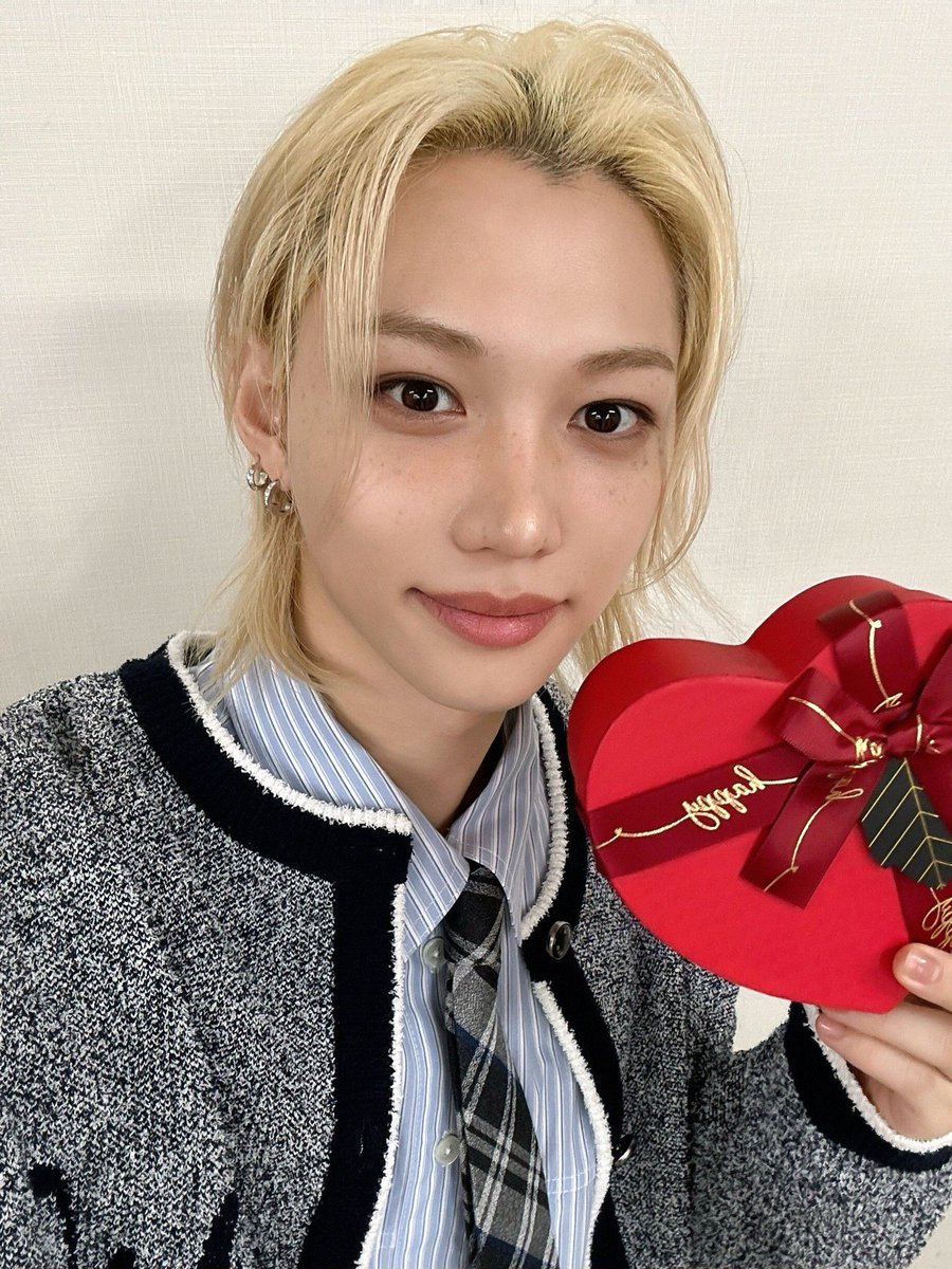 FLXCentral's tweet photo. Happy Valentine’s Day from #FELIX ♥️