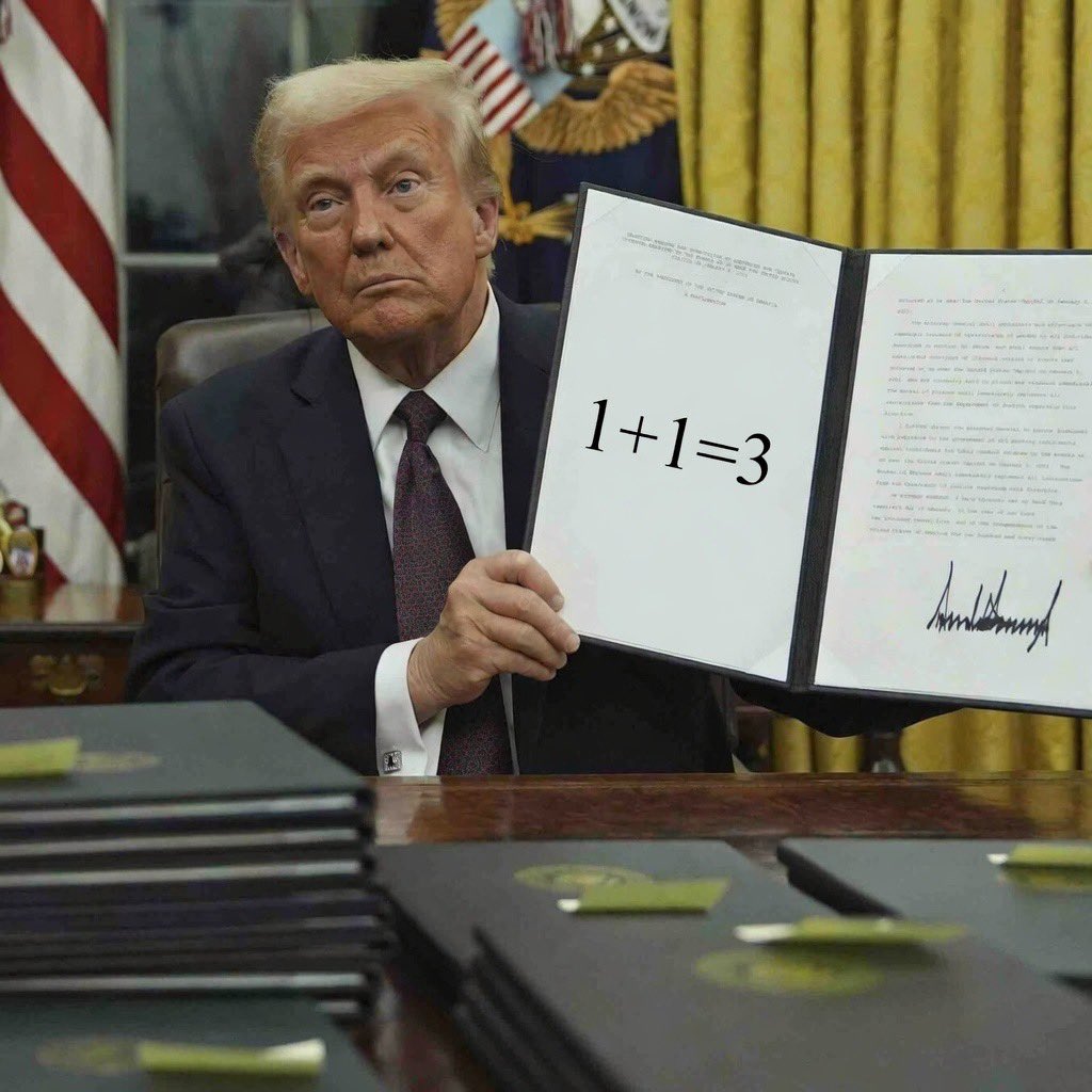 Breaking - Trump verklagt seine alten Mathematiklehrer jetzt auf 500 Millionen Schadensersatz, wegen der falsch bewerteten Arbeit.
