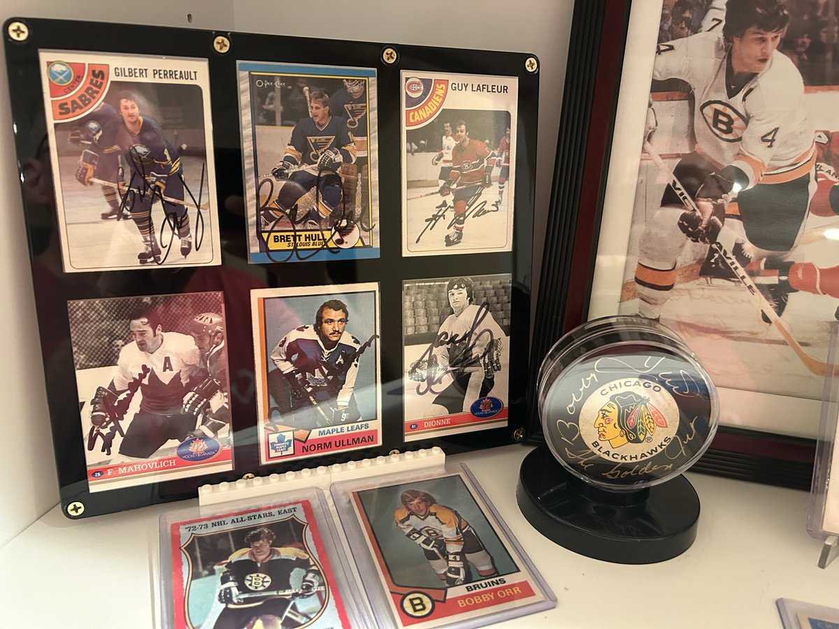 DarrylChr's tweet photo. @oldhockeycards I hope so…getting my PJs on so I could watch HNIC was a staple of my childhood. https://t.co/d8VR9nxwCq