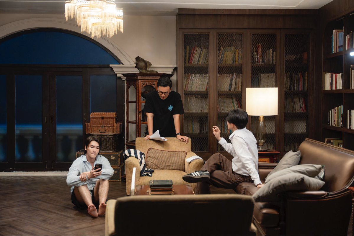 ผกก.ขอฝากเนื้อฝากตัวด้วยนะครับ 😘 happy V day นะทุกคนนนนนน #พี่ฟากชอบเธอมู่Xบอสโนอึล