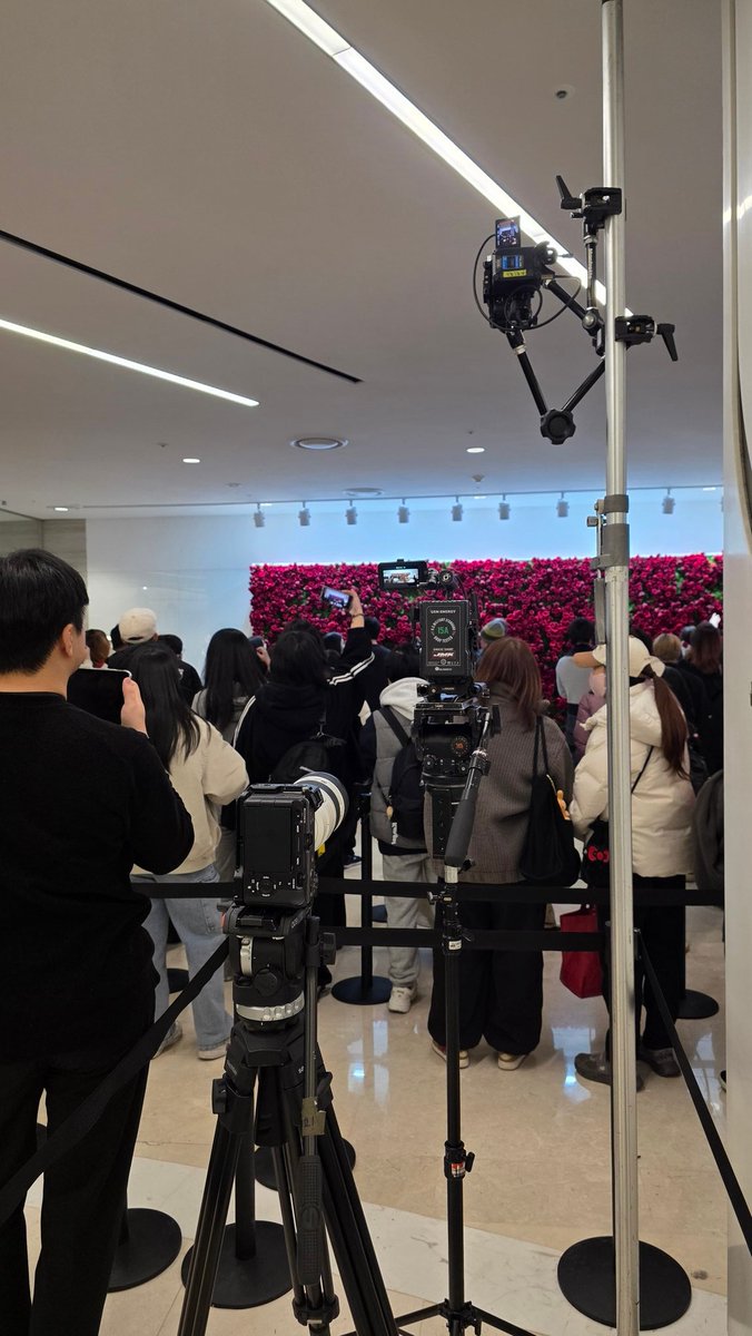 قاعدين يصوروا الفاعلية 😭👀👀🔥