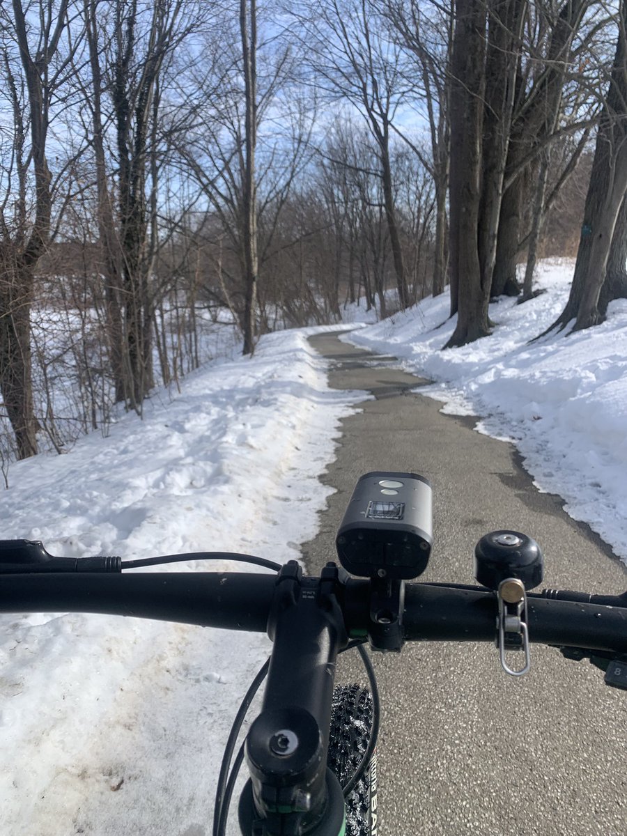 BadDogsPa's tweet photo. Winter sunshine ride https://t.co/vCEdU8KPnW