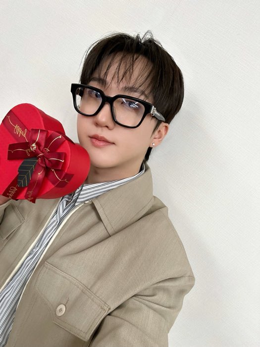 minbin files ♡ tweet media