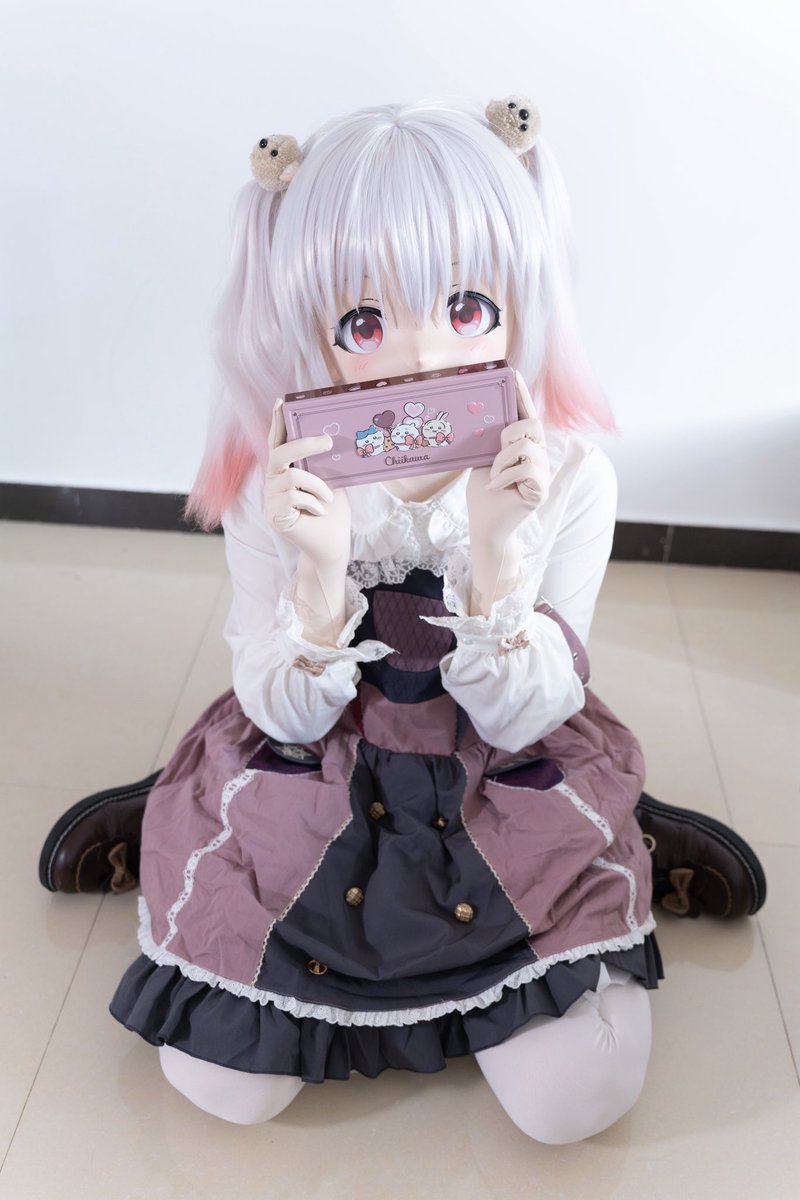 新月 tweet media