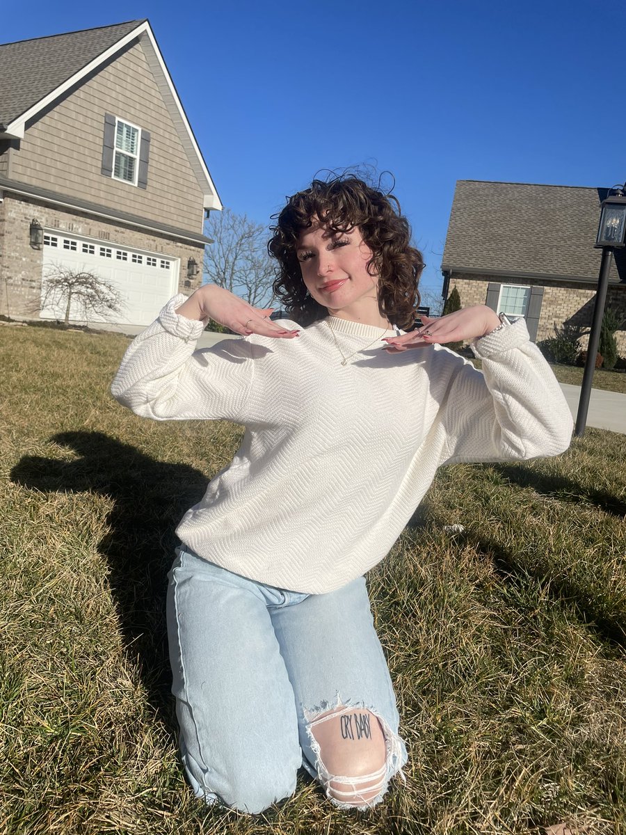 jaylrrr's tweet photo. I’m just tryna stay grounded babe 💕 https://t.co/zdSycb6nvZ