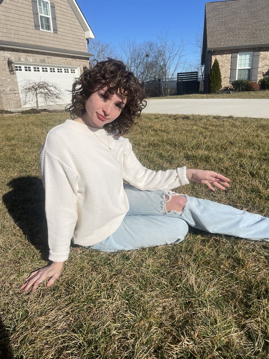 jaylrrr's tweet photo. I’m just tryna stay grounded babe 💕 https://t.co/zdSycb6nvZ