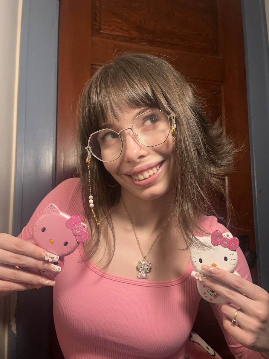 ✨☁️🎀 𝓮𝓶𝓶𝓪 🎀☁️✨ tweet media