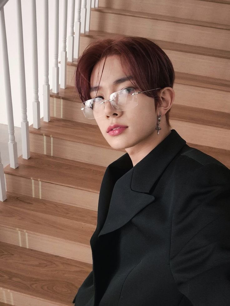 a duo i made up (he sang love on top once and it lives in my mind rent free.)