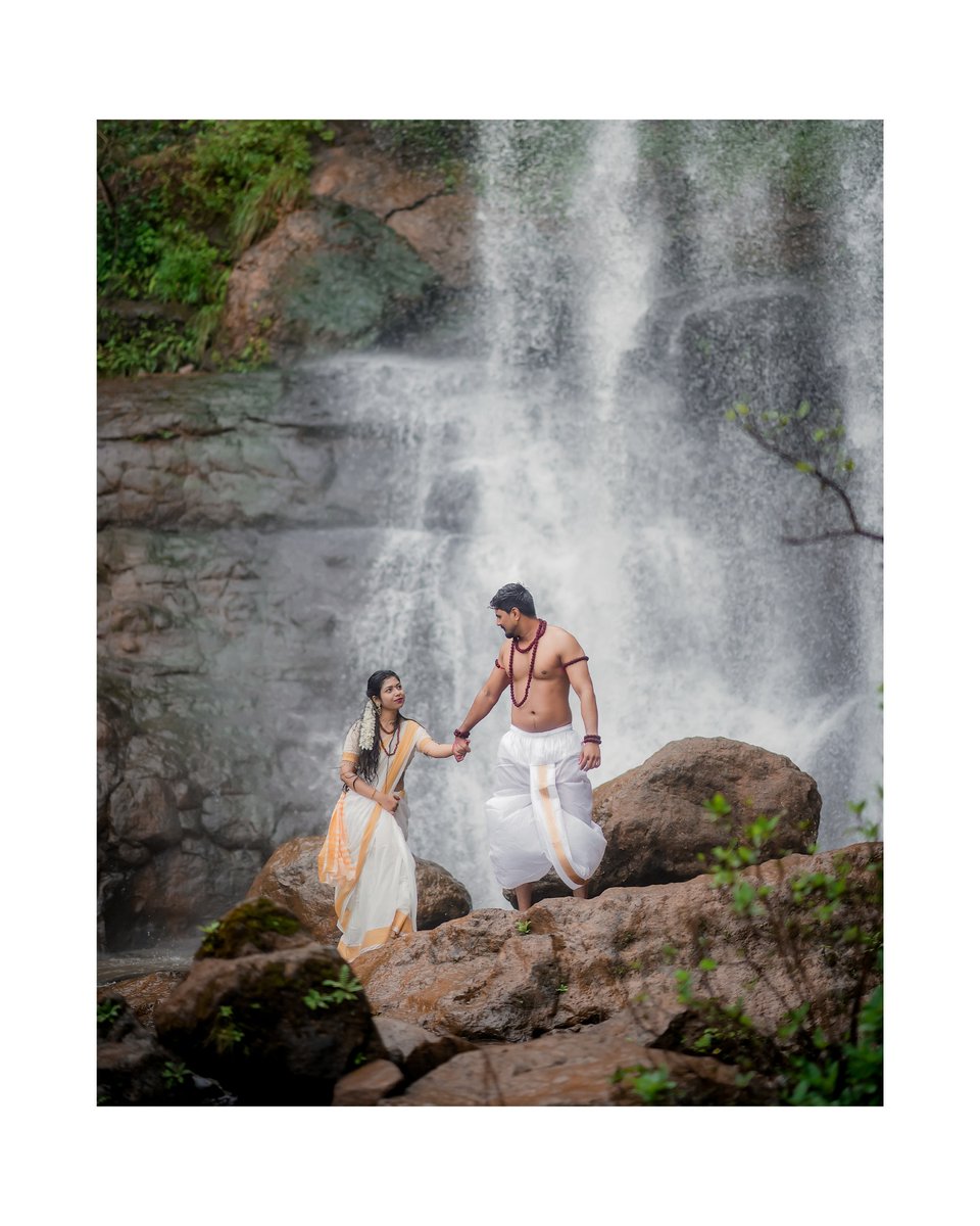 MakeMyPhotoshut's tweet photo. BHUSHAN &amp; PRIYANKA | PRE-WEDDING ✨❤️
.
.
Every moment deserves to be captured beautifully 🤍
With 150+ professional photographers, we cover it all with creativity and perfection.

📞 Book your shoot today
🌐 https://t.co/tMaXpLLruH

#PreWedding #SaswadPreWedding #PreWeddingShoot https://t.co/UHQAOKQjQp