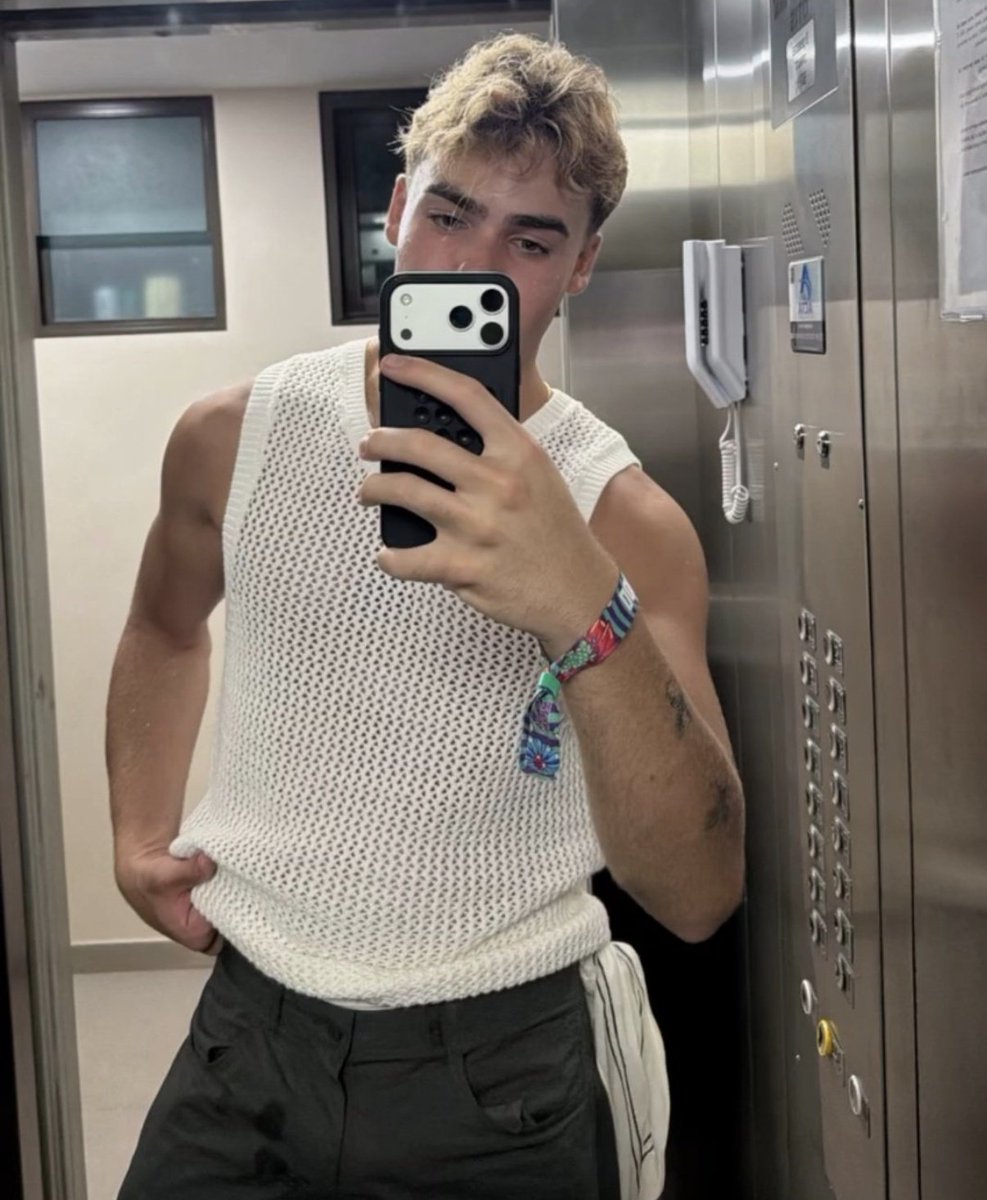 Que homemmmm... 🫦😮‍💨