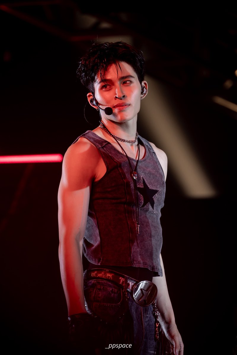 😝

JASPER KINDLED FIRSTRISE
#RISERCONCERTD1