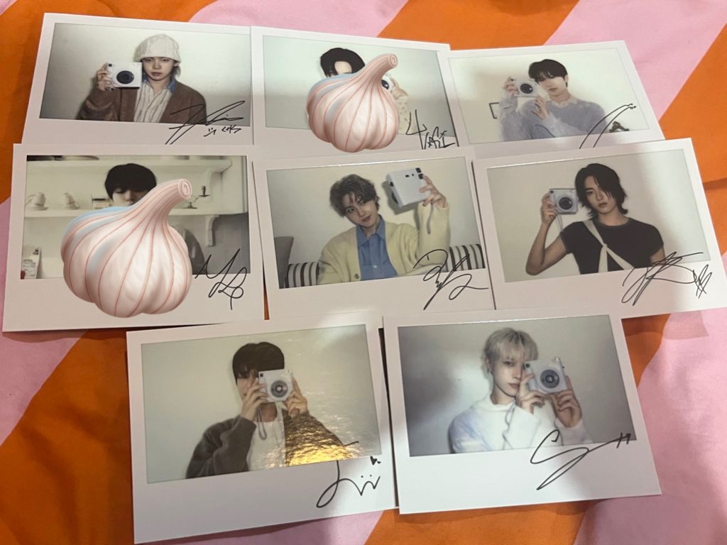 พร้อมส่ง💌 wts season’s greetings 2026

exclusive for the lucky 120.-/mem
haruto ktown 120.-
ssgt set 60.-/mem

shipping 40.-

สนใจ dm/mt ได้เลยค่ะ
#ตลาดนัดเทรเชอร์ #ตลาดนัดเด็กสมบัติ
#ตลาดนัดtreasure