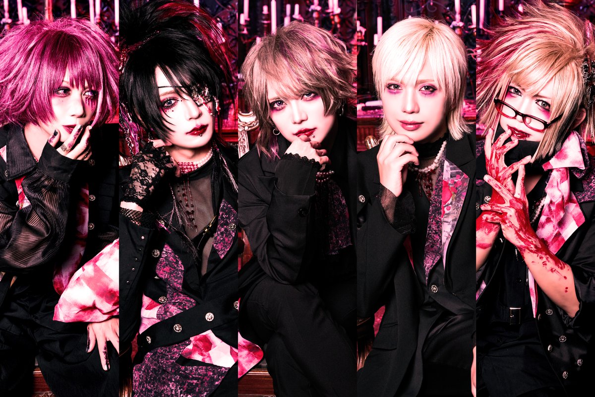 official_unite's tweet photo. ||◤　UNiTE.'s NOTiCE !!!!!　◢||
①「ice -153-」MV Full 公開！
https://t.co/GNefC4WO4H
②「ice -153-」仕様 最新アーティスト写真公開！

各種情報はオフィシャルサイトにて！ 
https://t.co/OfKdzzahV6

#ユナイト15周年 https://t.co/OEJ2tlhaDT