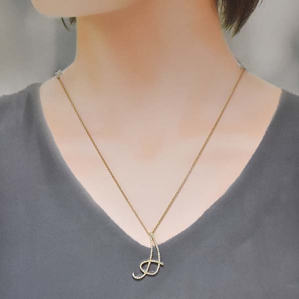 本日の商品「ポンテヴェキオ イニシャル 「A」 ダイヤモンド 0.34ct 18