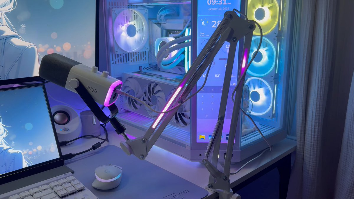 FIFINEMIC's tweet photo. 🩵💠Personality? Shines with FIFINE AmpliGame BM38 RGB mic arm.

🦄Stream with the ideal setup accessory and craft the one and only vibe.

📸YT: erinlulu https://t.co/wcAWK5e1wP