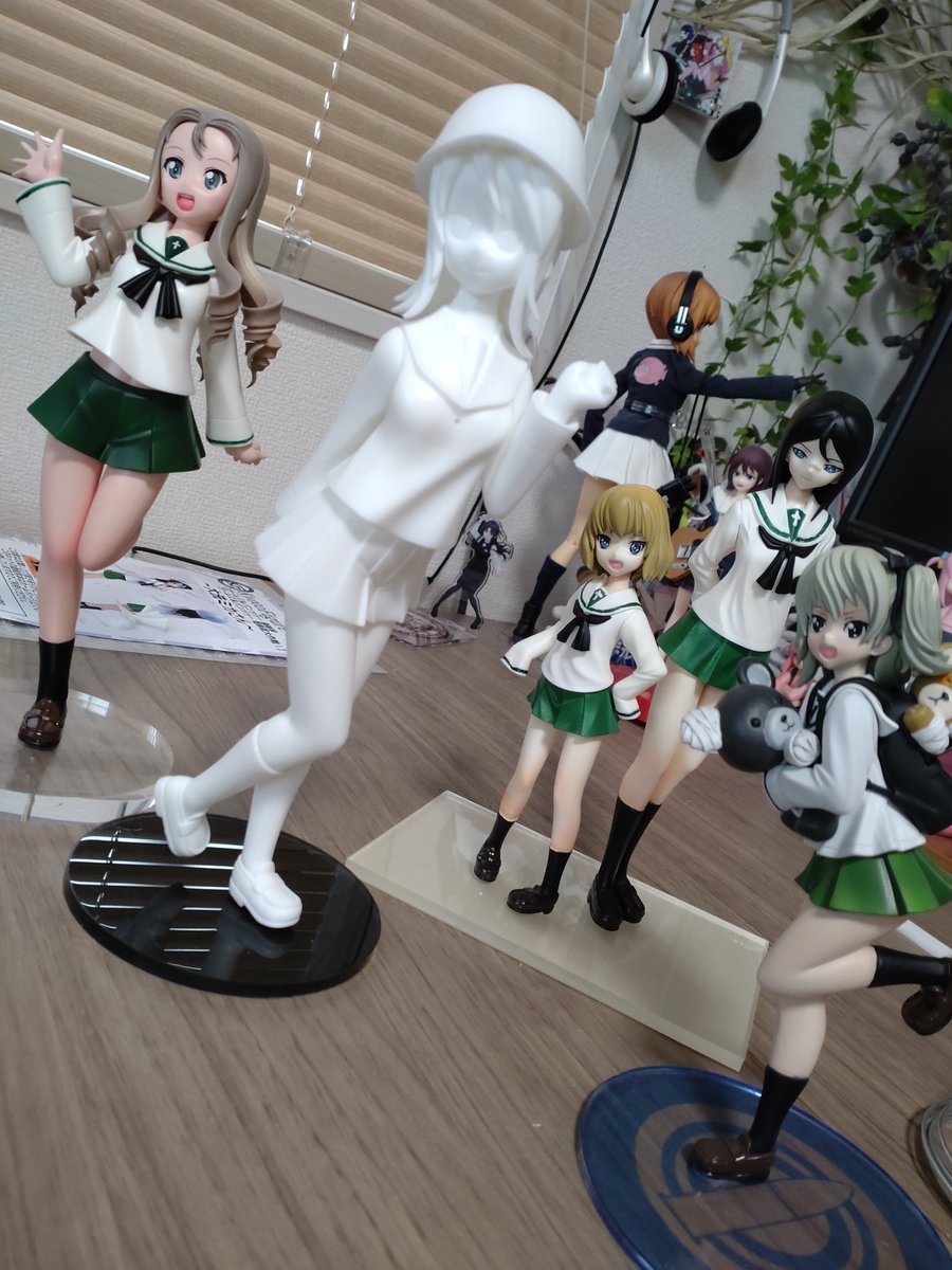 mintfizz's tweet image. 先日の2026冬のワンフェス、KyotoFigureさんの大洗ミカさんから着手。パーティングライン消して軸打ちして仮組まで。かわいい。KyotoFigureさんの大洗隊長シリーズ、結構集まってきた。