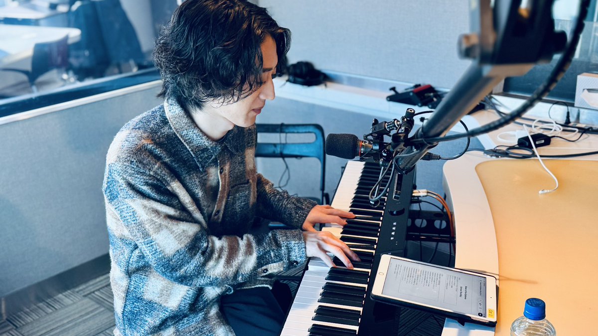 acrossthesky813's tweet photo. 明日2/15(日)午前11時30分頃〜
#角野隼斗 ナビゲート🎹
TOKYO TATEMONO MUSIC OF THE SPHERES🪐

開催中の全国ツアーを語ります🎼

鍵盤によるスタジオ生演奏も✨

楽曲提供した
フィギュア #鍵山優真 選手の話題にも触れます⛸️

聴取リンク📡
https://t.co/fDdeT1wkO3
#sky813
#東京建物
@880hz_staff https://t.co/zARdvkVy78