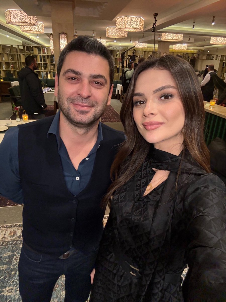 Sinem Ünsal &amp; Ozan Akbaba 😍

#UzakŞehir #CihAl