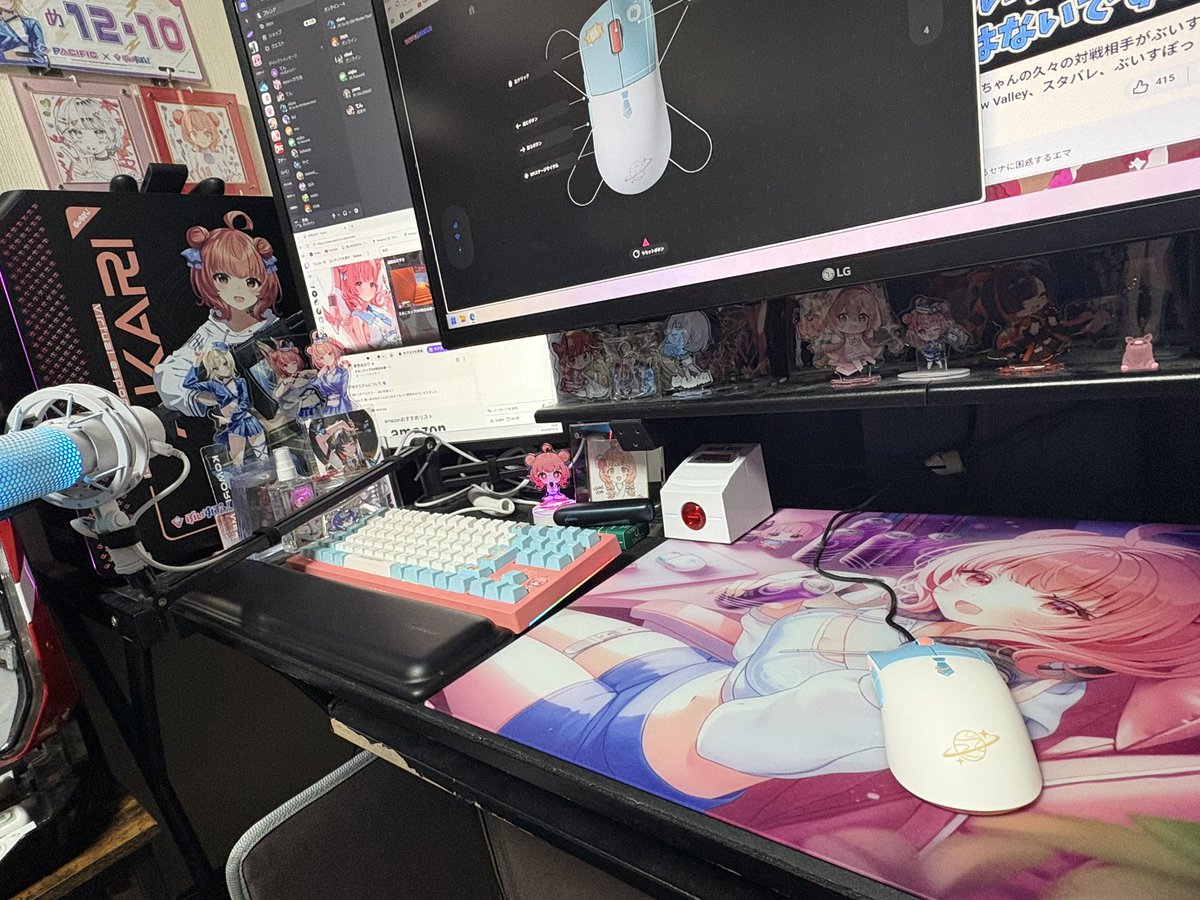 あかりんPCに あかりんキーボードに あかりんガラスマウスパッドに