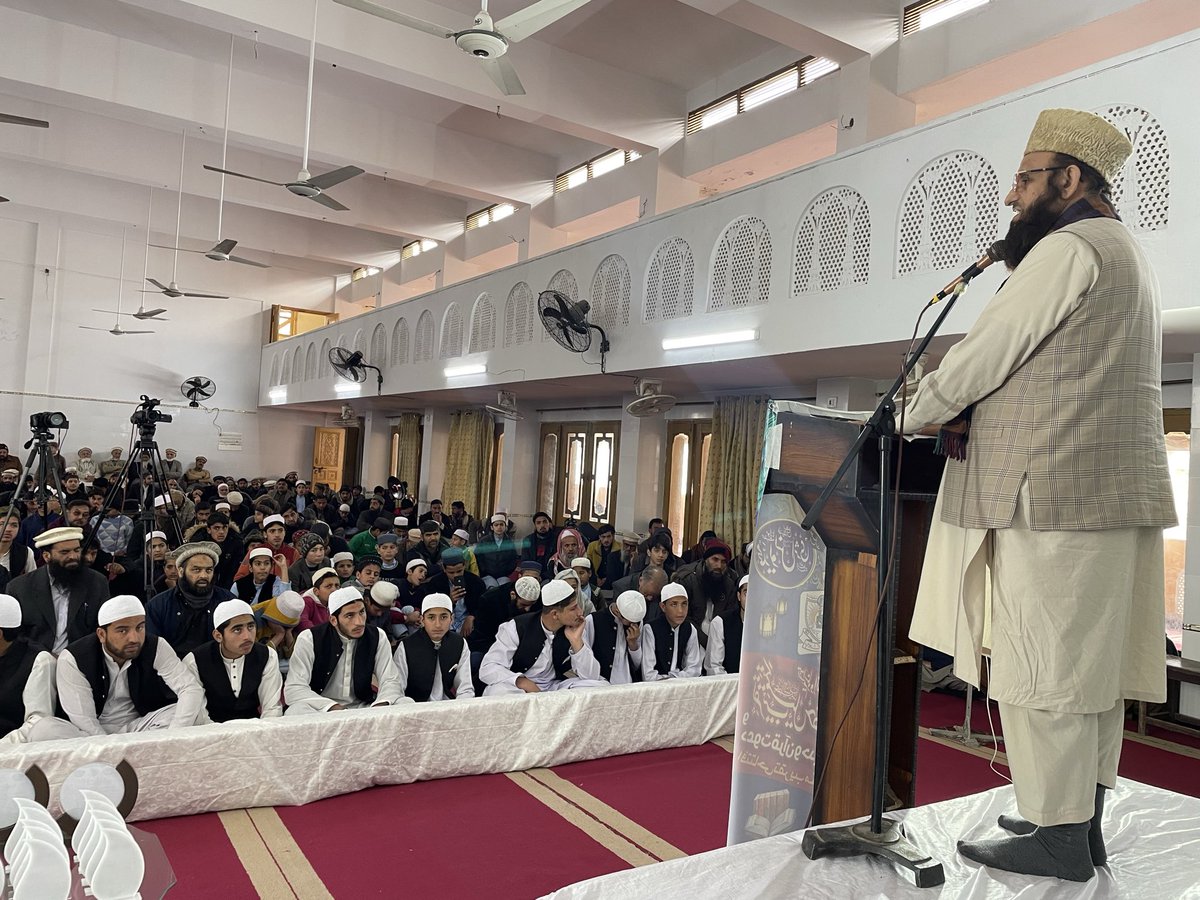 JMuhammadia's tweet photo. مظفرآباد ؛ مرکز اہل حدیث جامعہ محمدیہ کی 72ویں سالانہ تقریب تکمیل حفظ القرآن و تقسیم اسناد کے موقع پرمنعقدہ دعوت قرآن و حدیث کانفرنس سے مولانا ڈاکٹر علی محمد ابو تراب، مولانا سید عتیق الرحمن شاہ محمدی، مولانا قاری شفیق الرحمن علوی، مولانا محمد صدیق صدیقی خطاب کر رہے ہیں۔ https://t.co/ohoOBdRiMQ