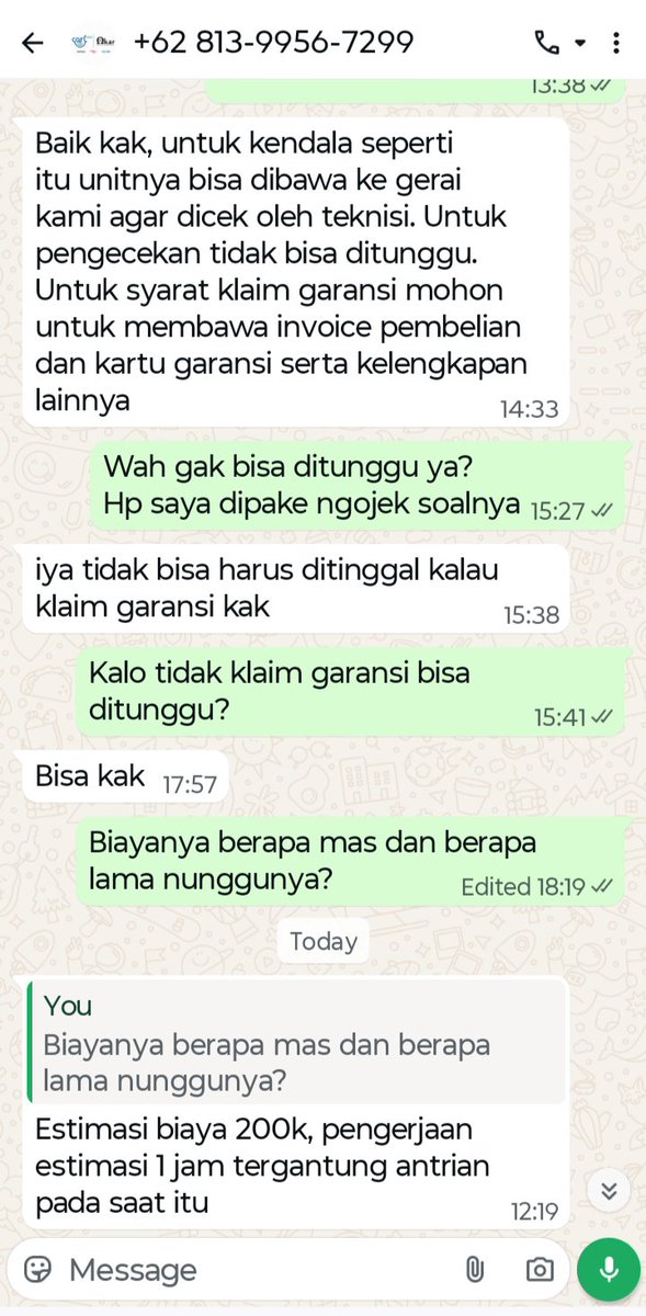 okkylh's tweet photo. @motorola_idn Terima kasih infonya.
Saya sdh hubungi dan anehnya kalo masih garansi service hp harus ditinggal, tapi kalo garansi sudah habis, service bisa ditunggu sekitar 1 jam saja...😱
Status hp saya masih garansi belum 1 tahun... https://t.co/t68vuNT8Bp