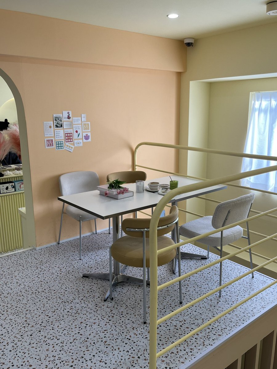 ひかり tweet media