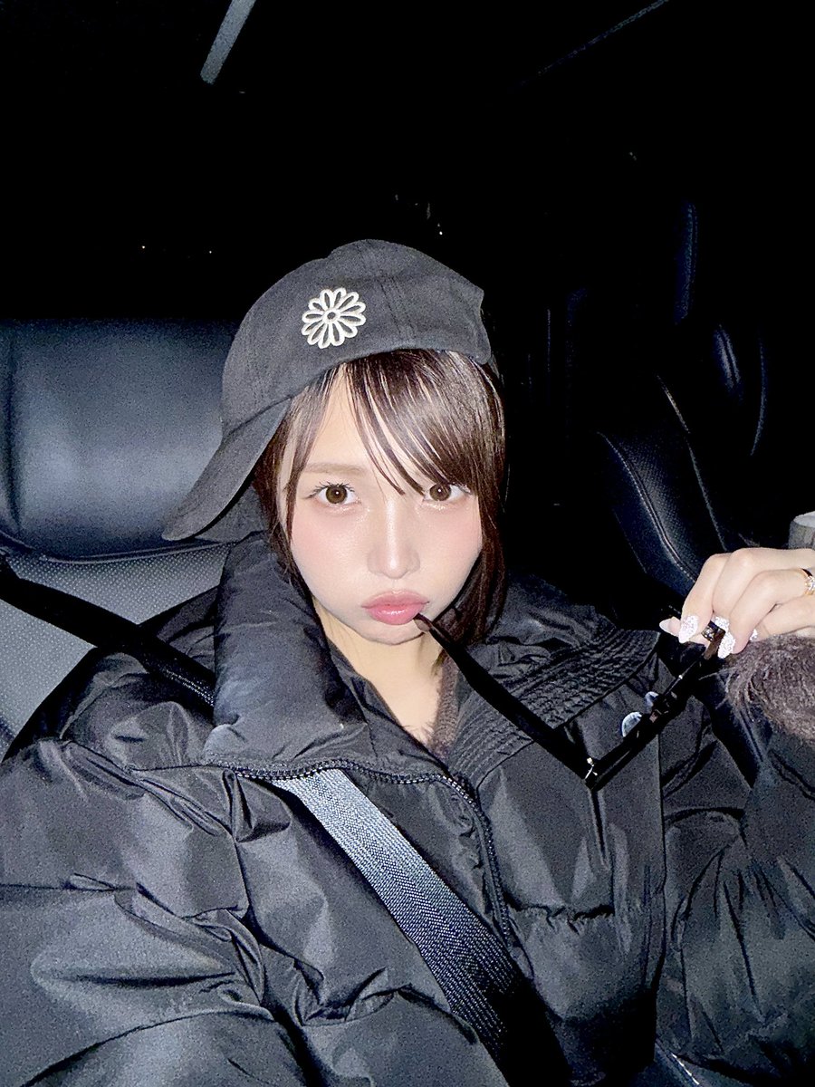_Runa_Ru_na's tweet photo. この間24歳になったヨ https://t.co/bMViVMs8LE