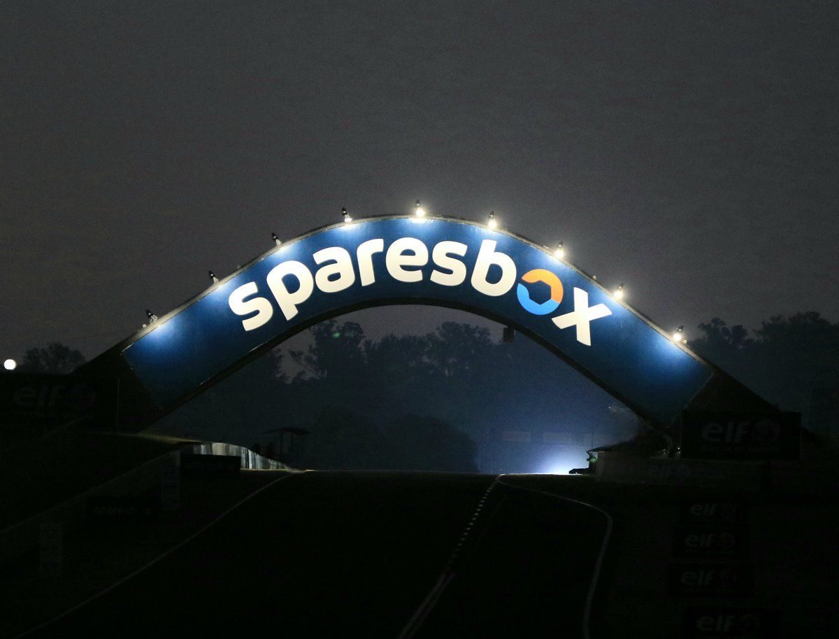 The_Karmelian's tweet photo. Tomorrow 5.30am AEST 🇦🇺
* photo is2025 B12hr first lap ...
first you hear the roar, next you see the lights
#B12Hr #itgc #bathurst #motorsport https://t.co/TqjRbclp4L