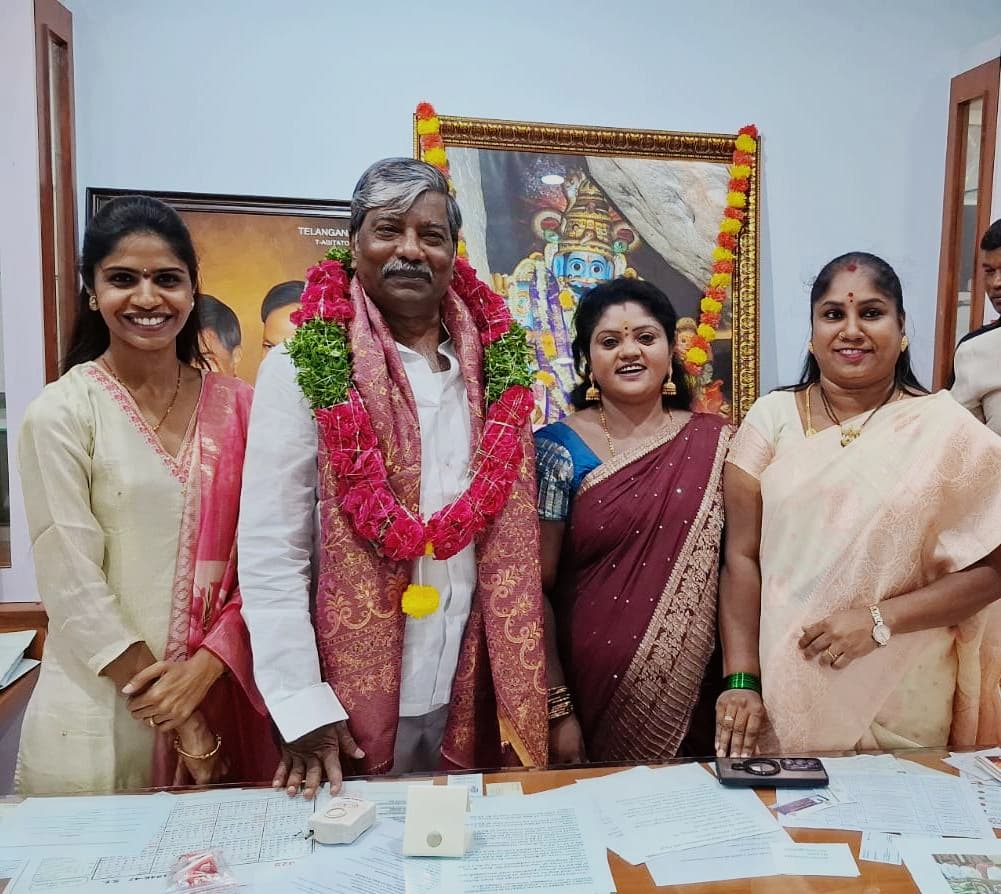 Dr Rasuri Sunitha - GHMC Corporator tweet media