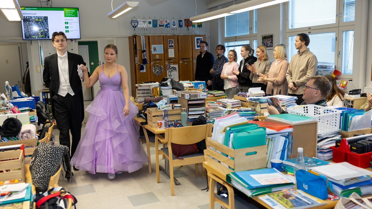 Pohjois-Haagan yhteiskoulu tweet media