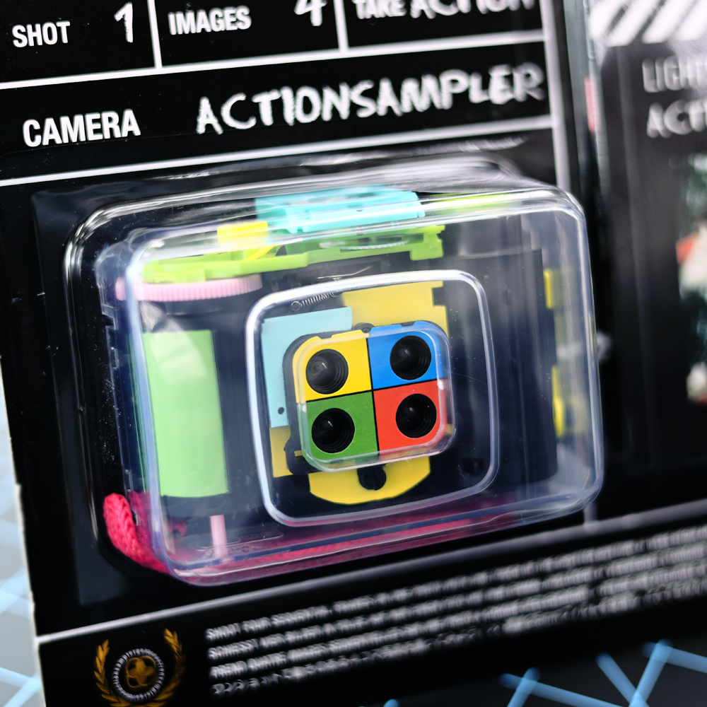 champcamera's tweet image. #ACTIONSAMPLER by 青葉台店

4つのレンズで4連写→1コマを4分割で写せる『ACTION SAMPLER』！
動きモノを撮ると１コマごとの変化をお楽しみいただ〼
スケルトンな見た目にときめきます😳💀✨

#Lomography #青葉台 #田園都市線
champcamera.co.jp/topics/?id=ao_…