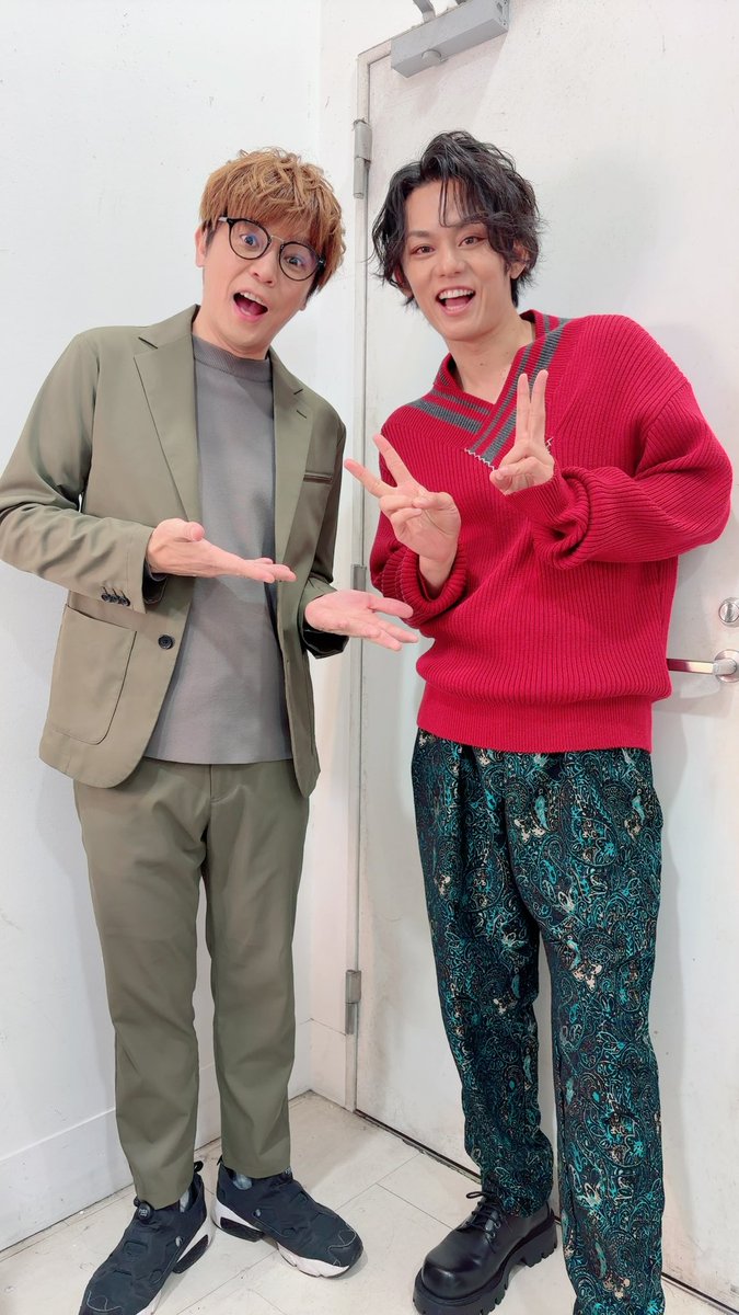 kazukkyyy's tweet photo. 写真集イベント、東京1日目一公演目無事終わりましたー！！
たーのしかったーーー！！
ありがとうございました😊
2部も宜しくお願いします♪
クリスマス衣装ではございません。
バレンタイン衣装です！！！笑 https://t.co/7cgJarGxVz