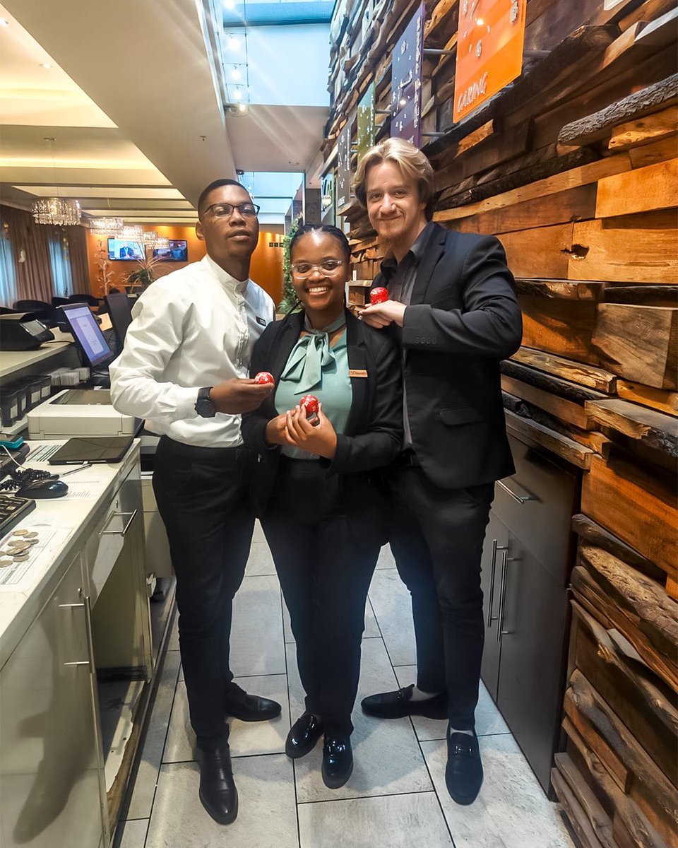 Hotel Verde tweet media