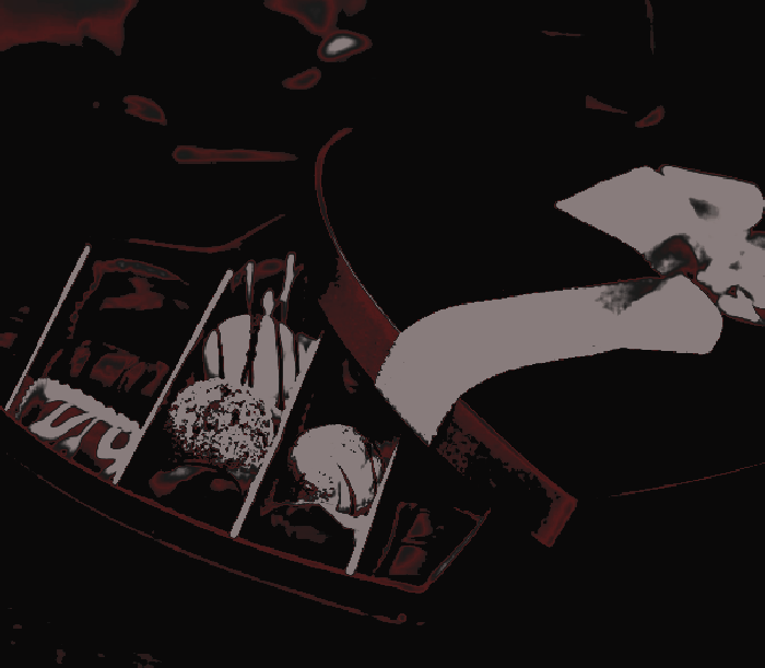 preyevte's tweet photo. ⠀

⠀⠀*  @FR0ST3DH3ART

𝓓arling  Emilia  ,
It's been quite some time since we've met, hasn't it .ᐣ We've become very, very close friends in the past year or so, &amp;͟. I'd like to give you these chocolates as a gift for this festivity.

𝒟𝒶𝓋𝓊.

P.S. 𝐼 𝓁𝑜𝓋𝑒 𝓎𝑜𝓊.
⠀ https://t.co/RU0o6YrL8B