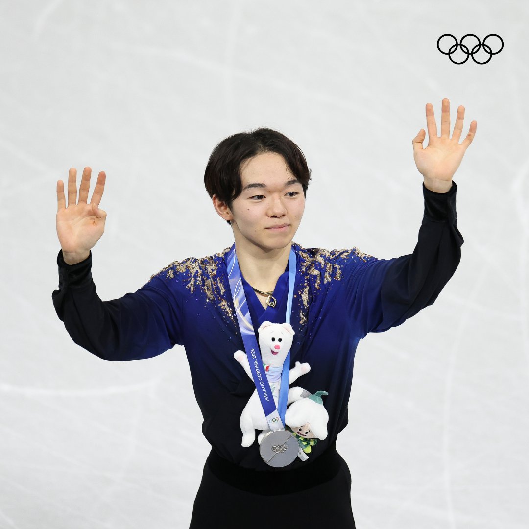 How was your Friday night?
Tina: "WEEEEEEEE!" ✨

#FigureSkating #MilanoCortina2026