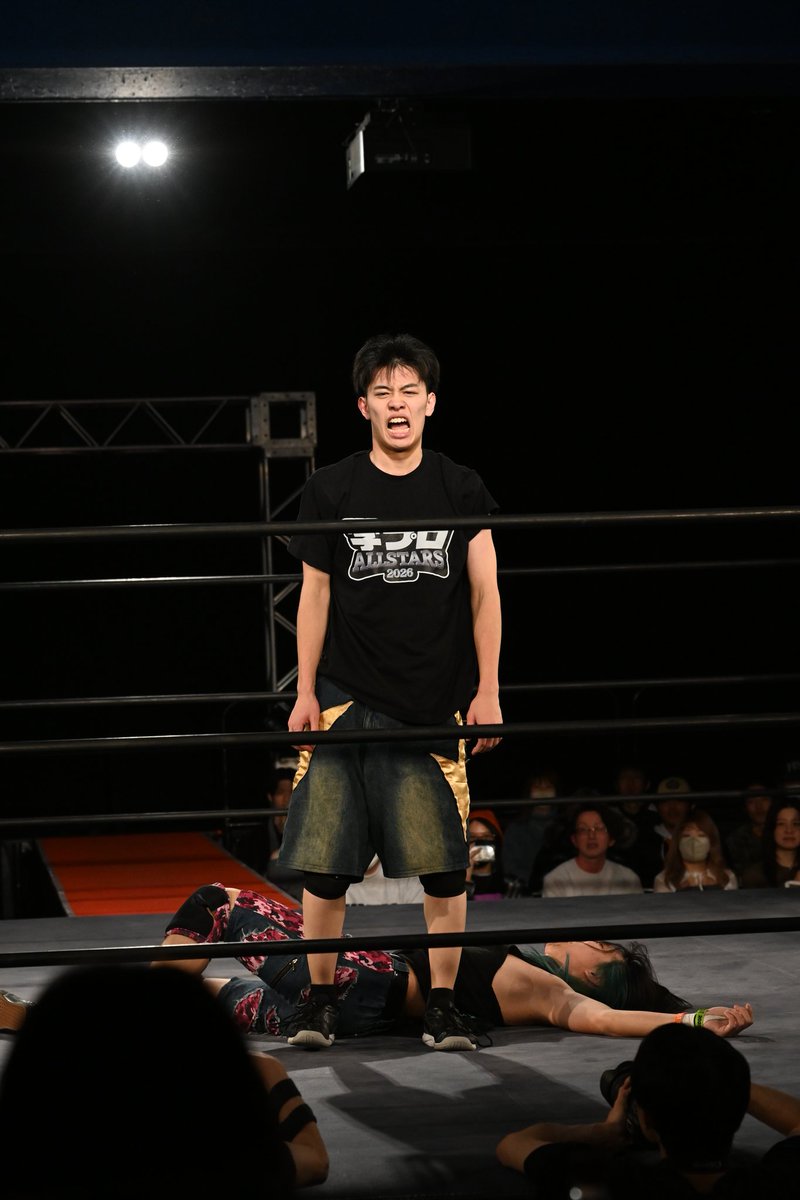 higiri9405's tweet image. #学プロAllSTARS 
初見の関西一年生の2人。見せ方の完成度高い！関西の学プロ興行もタイミング合えば見たいねえ。リングネーム書くの色々面倒なのでタグ付けしたいけど仕方ない 😶
 #RWF
 #DWA