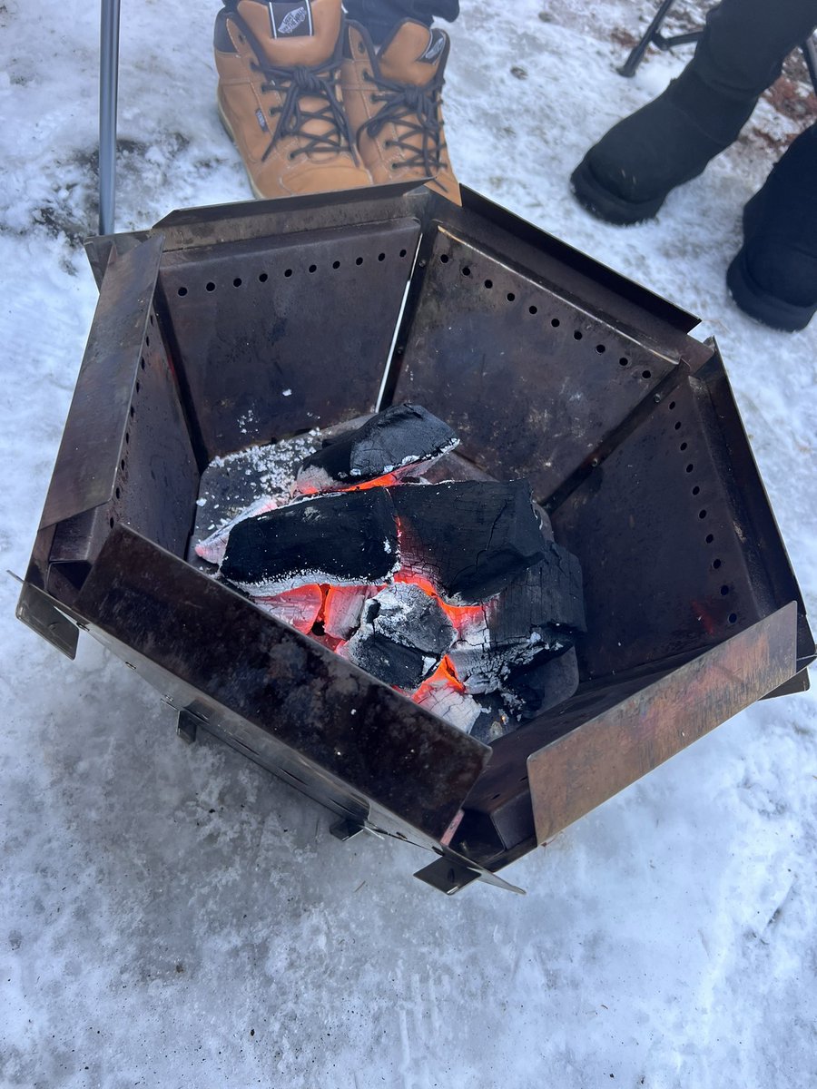 XxQuick's tweet photo. 冬キャン🏕️たまには良いね✌️ https://t.co/XTNKUTvGZO