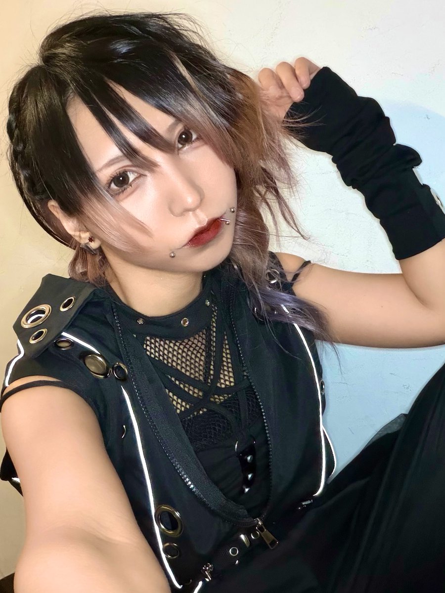 RiO (@01_RiO_10) / Posts / X