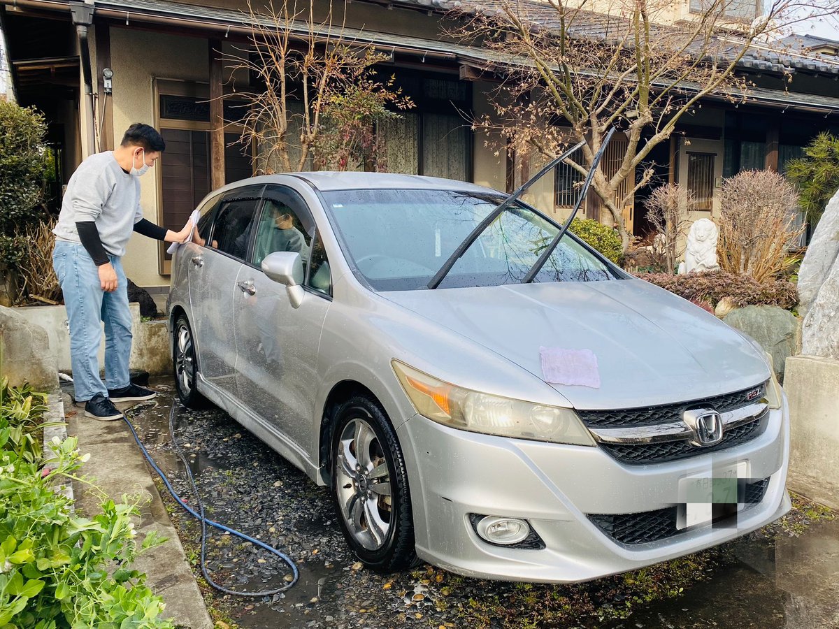 waka384's tweet photo. 好き勝手に生きて来た僕だけど、実家から子供が遊びに来てくれた。お父さん、お父さんと呼んでくれる…。洗車デートしながら、車や女の子、将来の話を交わす。涙がでるぜ…。σ(^_^;) https://t.co/EGDsuQdbyZ
