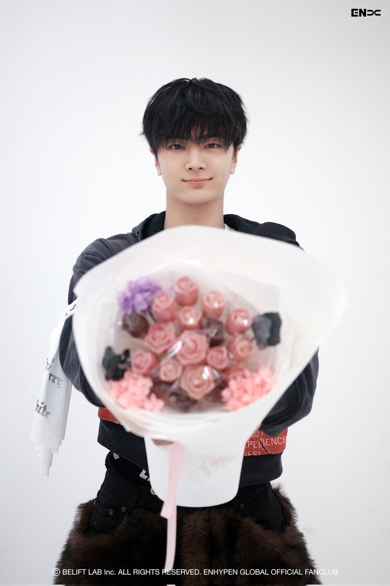 enhypenweverse's tweet image. (3/7)

@ENHYPEN_members @ENHYPEN #ENHYPEN #엔하이픈 #JAY #제이