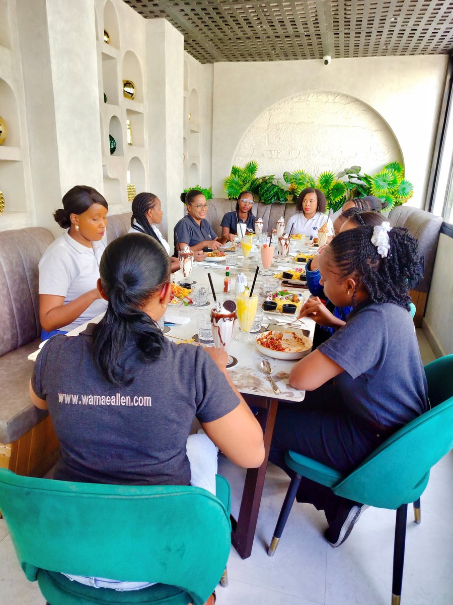 WamaeAllen's tweet image. This Valentine’s day, we took a moment to honor and treat the ladies of the firm as a small token of appreciation for their dedication, hard work, and the positive impact they bring every day.
 
HAPPY VALENTINES!!

#ValentinesDay #WomenInLaw #Appreciation #TeamWamaeAndAllenLLP