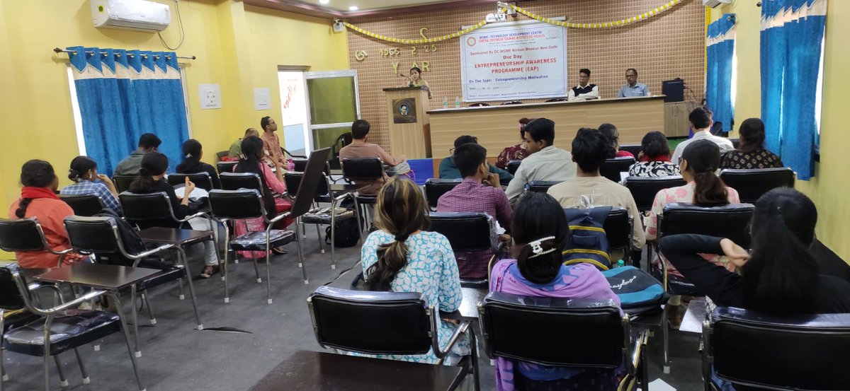 CFTIAGRA's tweet photo. One Day (EAP)  Entrepreneurship Awareness Programme conducted at  Prashanta Chandra Mahalamobis Mahavidhyalaya, Kolkata on 06.02.2026 in this programme 50 candidates participated https://t.co/yygc96zSdz