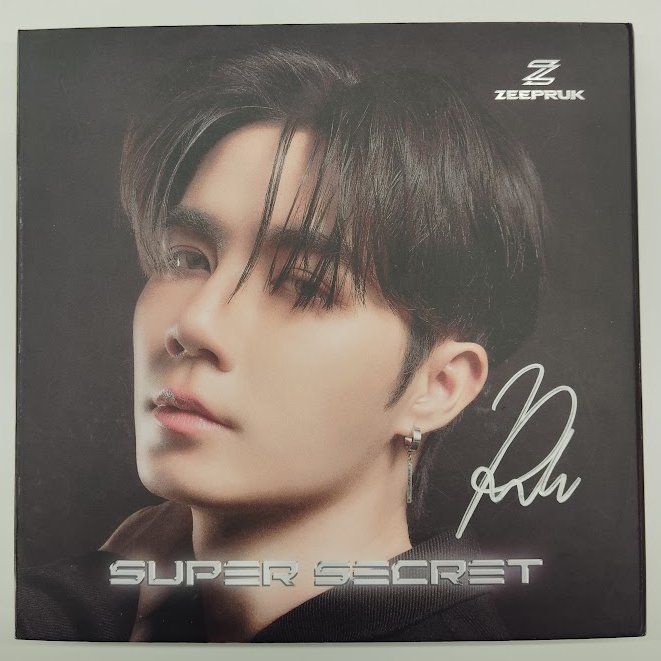 入荷情報】 ZEE / 1st SINGLE SUPER SECRET CDが入荷しました。 なんと