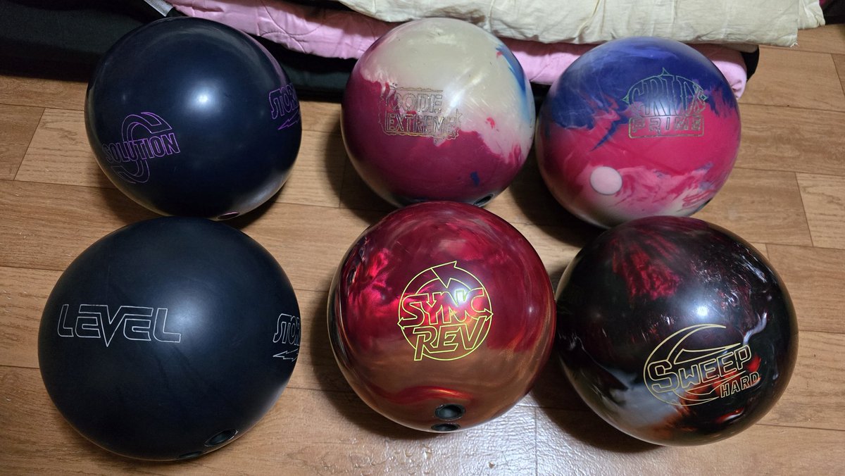 明日はついに初めて新狭山で投げるのと
Team鬼として2回目の
チームフェスに参加します🎳
今回のラインナップ!!
表面加工もしっかりとして
準備完了😌✨
明日は練習したことを全部出せるように
楽しみながら真剣に挑みます💪