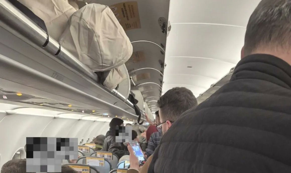 gaziantepolusum's tweet image. Gaziantep uçağında panik 

gaziantepolusum.com/haber/27452078…
 
#SONDAKİKA #gündem #uçak #panik #Gaziantep