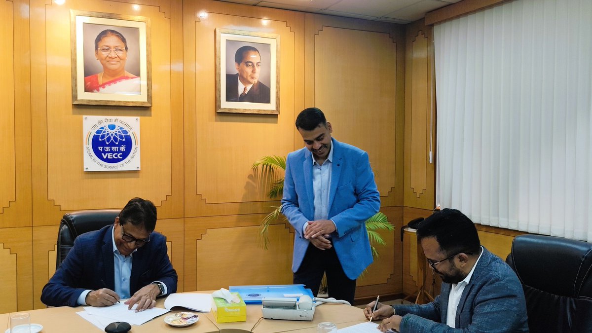 DAEIndia's tweet photo. It marks #VECC’s 1st agreement concluded independently since establishing its Technology Transfer &amp; Coordination Division in 2024, further strengthening its track record of industry partnerships, taking advanced research from lab to nation and advancing #AtmaNirbharBharat 2/2 https://t.co/oJamO6Wx1Z