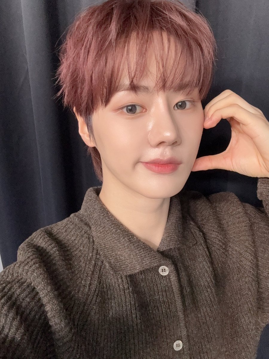 NINE.i OFFICIAL tweet media